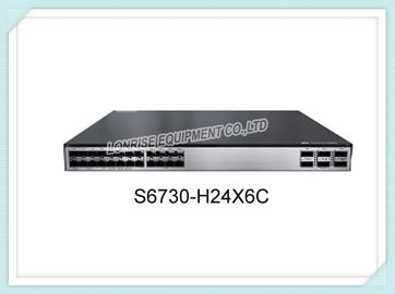El interruptor de red de S6730-H24X6C Huawei 24x10G SFP+ vira puertos de 6*40GE/100GE hacia el lado de babor QSFP28