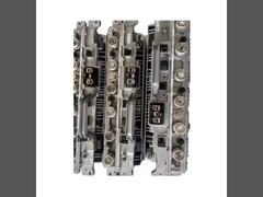 Nokia 475000A (AHPMDB), una Unidad Remota de Radio (RRU) AirScale de tres bandas para estaciones base celulares