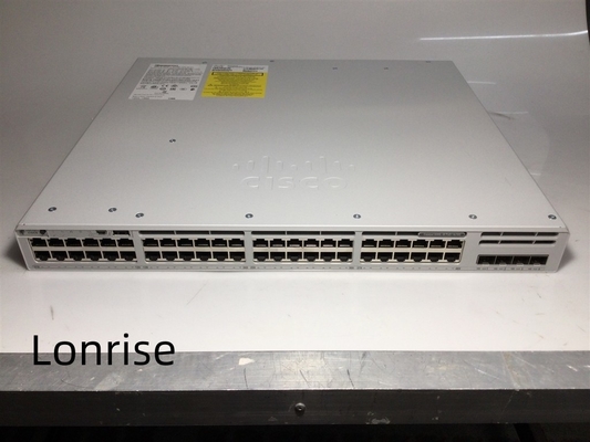 C9300L-48P-4X-A - El catalizador 9300L de Cisco cambia 48 Uplinks fijos portuarios que los datos solamente 4X10G Uplinks ventaja de la red