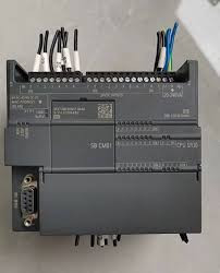 6ES7288 3AE04 0AA0 avanzó control industrial del PLC del regulador programable de la lógica