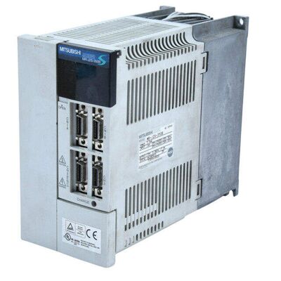 MR-J2S-350B-S041U703 Servoaccionamiento de CA 3,5 kW | Componente de automatización industrial Mitsubishi