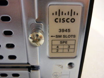 Router de interruptor POE de Cisco 4 WAN original Gigabit CISCO3945E-SEC/K9 es el router Cisco 3945E con paquete de seguridad con licencia SEC PAK