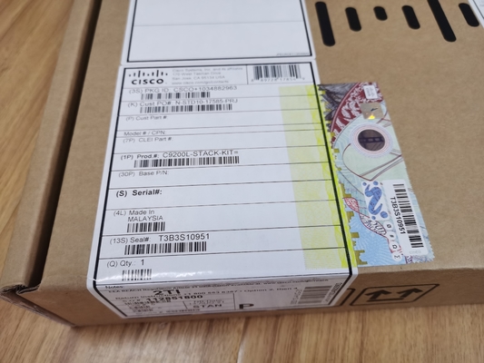 Módulo de apilamiento de red Cisco C9200L-STACK-KIT para el catalizador 9200L