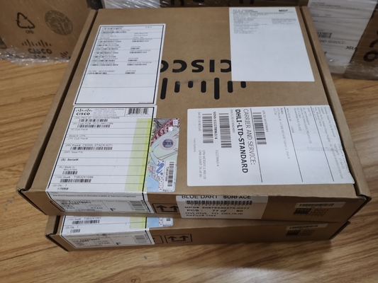 Módulo de apilamiento de red Cisco C9200L-STACK-KIT para el catalizador 9200L