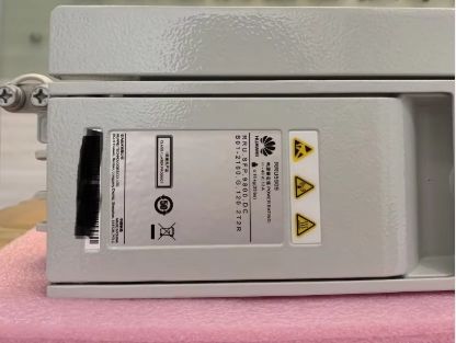 RRU5304w/GCS A Cellular Network Component Used In Distributed Base Stations For 4G (LTE) And 5G (NR) Networks