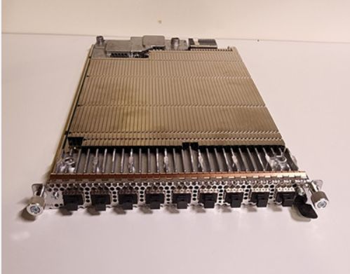 475266A (ABIO) una unidad enchufable de módulo de sistema 5G de alta capacidad Nokia AirScale