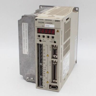 SGDM - 15ADA-Yaskawa Sigma II Serie 1.5kW 200V AC Servoamplificador