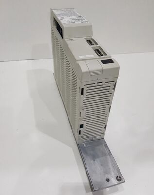 Convertidor de voltaje de comunicación industrial MDS-C1-CV-75 75W