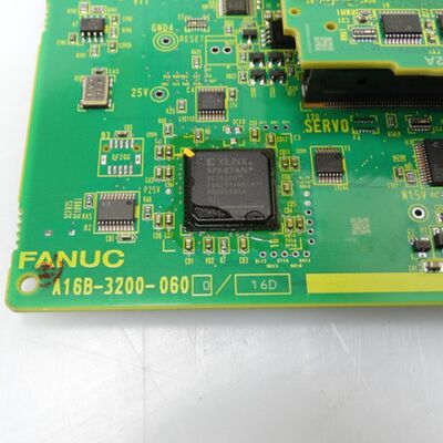 Fanuc A16B-3200-0600 R-30iA Placa de control de automatización industrial PCB de CPU principal