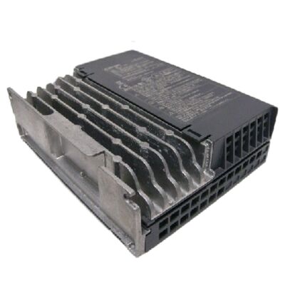 Servoamplificador de CA de alta precisión de 1kW con servoaccionamiento CNC Mitsubishi MR-JE-100AS para maquinaria CNC