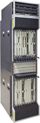 Enrutador Huawei NE40E-X16A, CR5DMPUX8670 CR5DMPUX8673 CR5DSFUIU07B, capacidad de conmutación de 12,58 Tbps