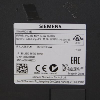 Siemens 6SL3210-5FE13-5UA0 SINAMICS V90 Servo Drive con 3.5 kW de Potencia, Entrada de 380-480 V AC y Protección IP20