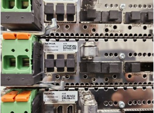 473764A (ASIB) es una unidad de procesamiento de banda base Nokia AirScale que admite redes 2G, 3G, 4G y 5G